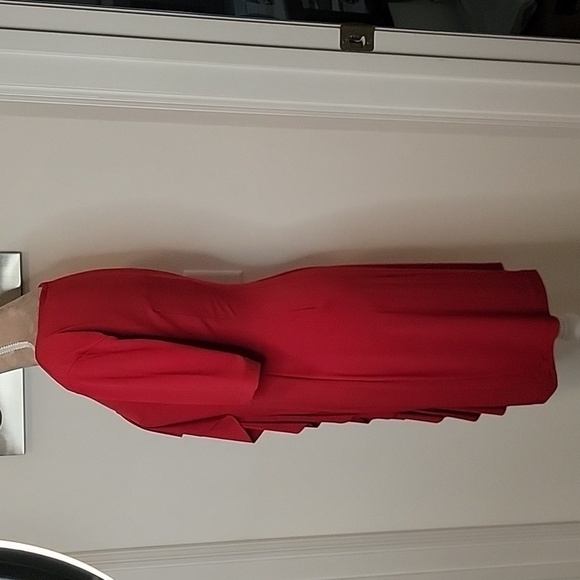 connected apparel, Red, Asymmetrical Neckline, Ruffled Dress, Size 8P, NWOT - Picture 4 of 10